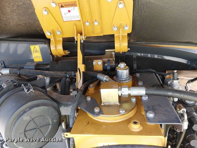 image for item YA1192 2021 XCMG XE55U mini excavator