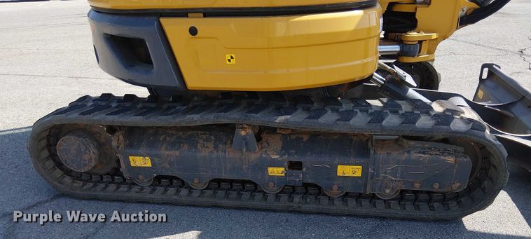 image for item YA1192 2021 XCMG XE55U mini excavator