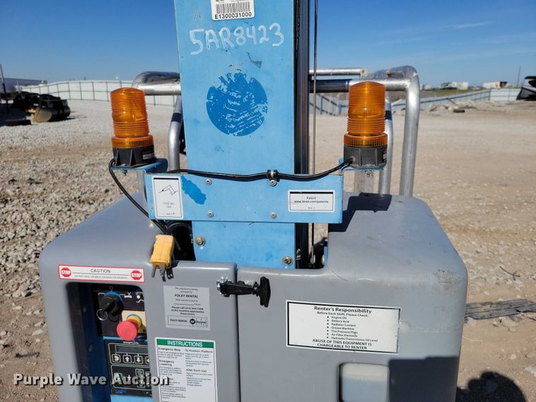 image for item YA1203 2015 Genie GR20 vertical lift