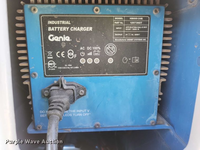 image for item YA1204 2015 Genie GR20 vertical lift