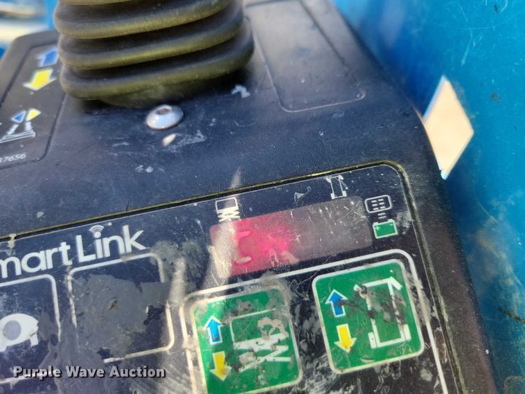 image for item YA1204 2015 Genie GR20 vertical lift