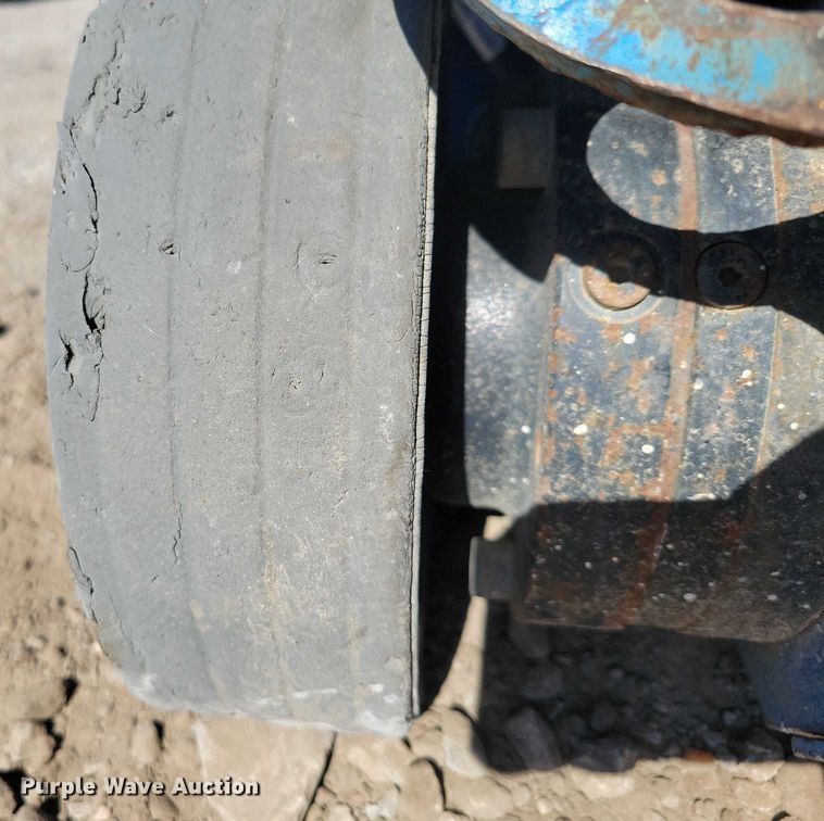 image for item YA1204 2015 Genie GR20 vertical lift