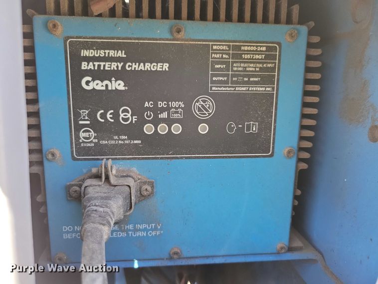 image for item YA1205 2015 Genie GR20 vertical lift