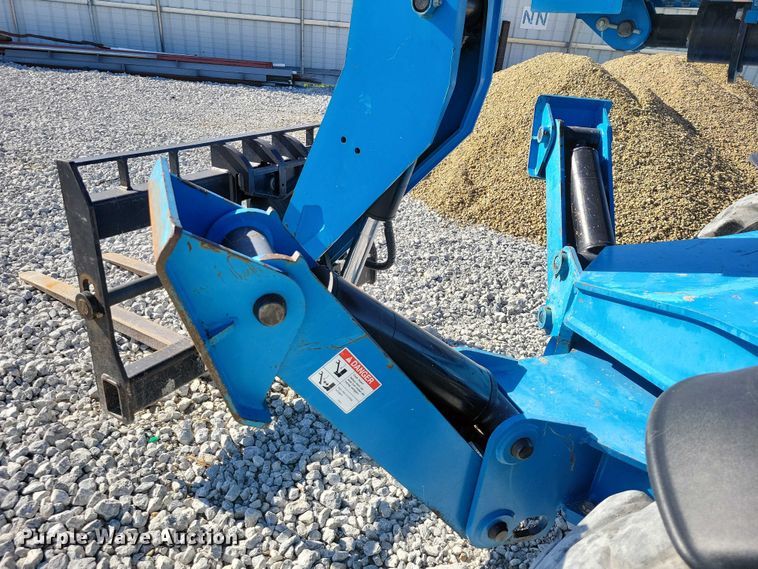 image for item YA1207 2017 Genie GTH-1056 telehandler
