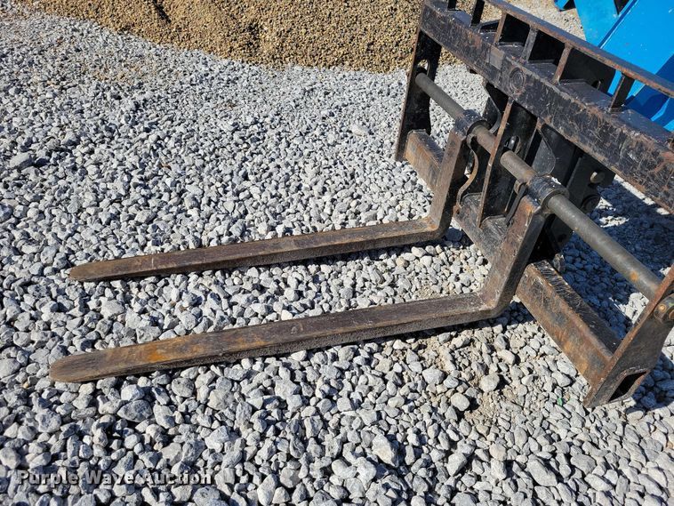 image for item YA1207 2017 Genie GTH-1056 telehandler