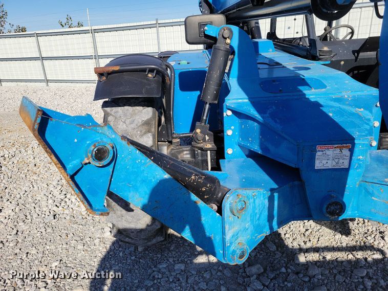 image for item YA1207 2017 Genie GTH-1056 telehandler