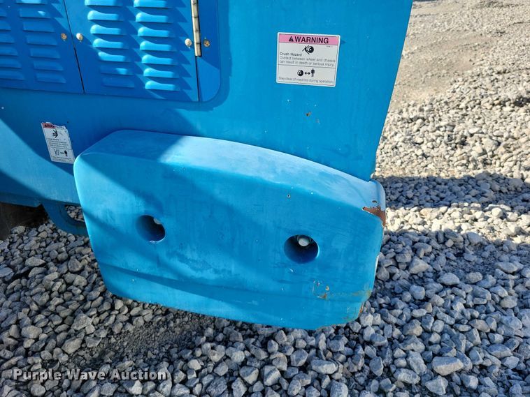 image for item YA1207 2017 Genie GTH-1056 telehandler