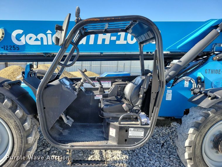 image for item YA1207 2017 Genie GTH-1056 telehandler