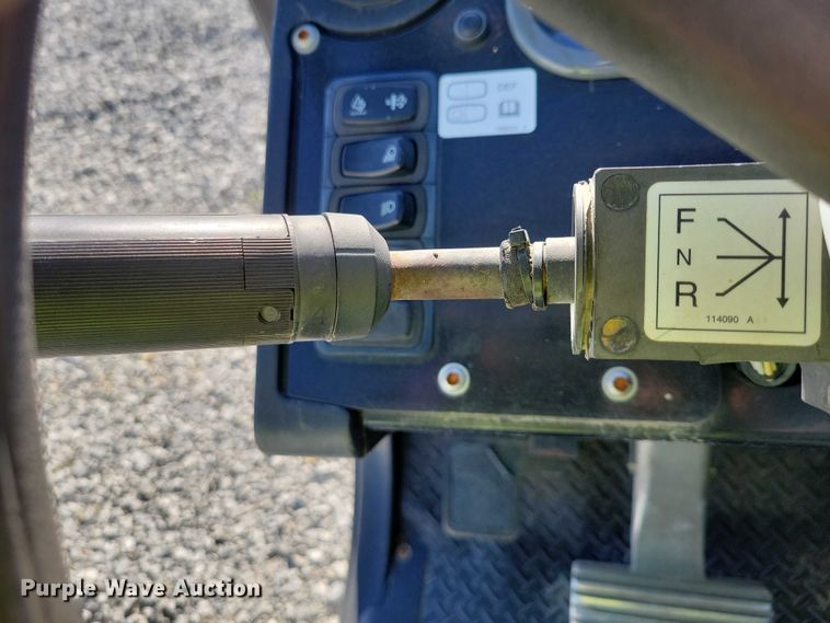 image for item YA1207 2017 Genie GTH-1056 telehandler