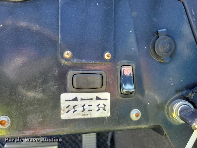 image for item YA1207 2017 Genie GTH-1056 telehandler