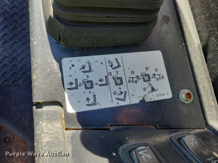 image for item YA1207 2017 Genie GTH-1056 telehandler