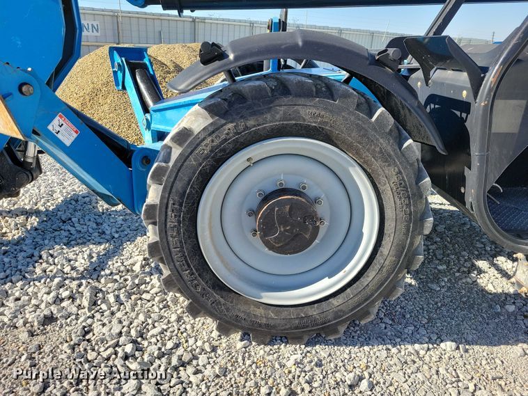 image for item YA1207 2017 Genie GTH-1056 telehandler
