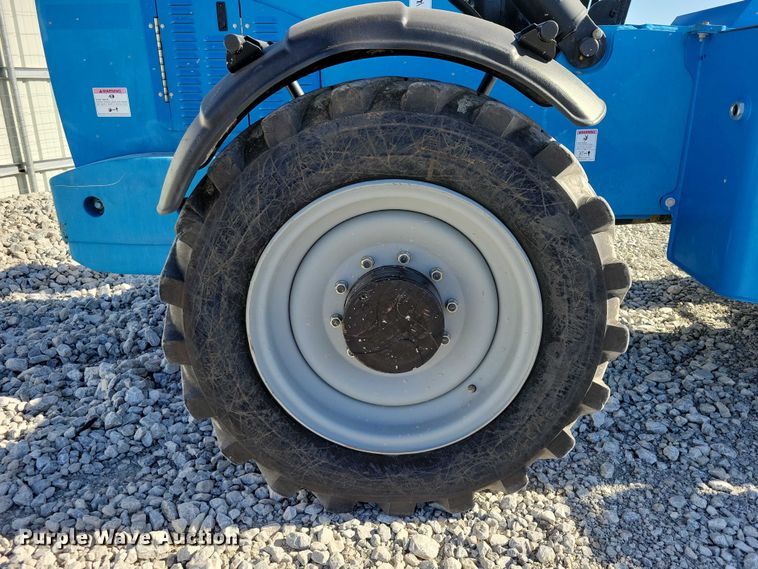 image for item YA1207 2017 Genie GTH-1056 telehandler
