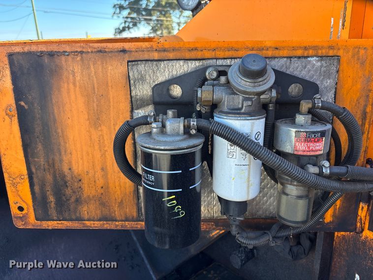 image for item YA1246 2023 LeeBoy 8510E paver