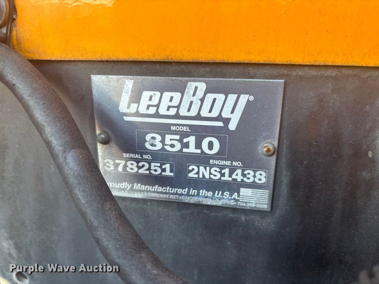 image for item YA1246 2023 LeeBoy 8510E paver