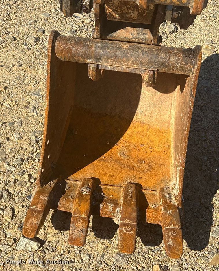 image for item YA1248 2017 Bobcat E32I mini excavator