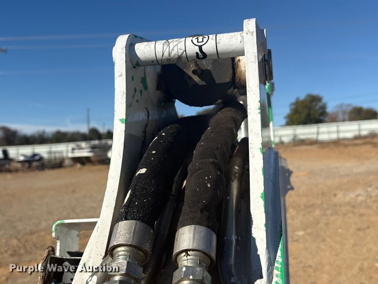 image for item YA1248 2017 Bobcat E32I mini excavator