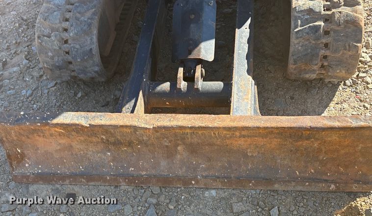 image for item YA1248 2017 Bobcat E32I mini excavator