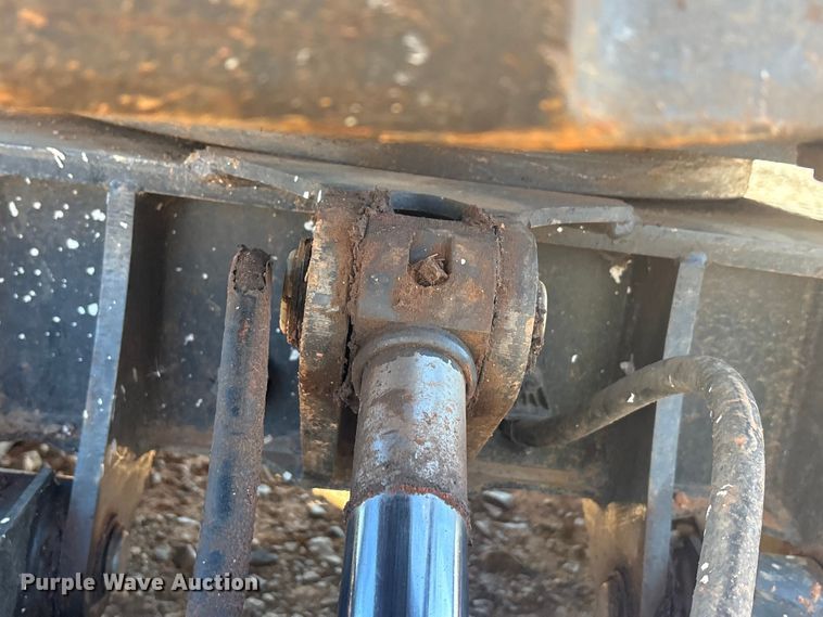 image for item YA1248 2017 Bobcat E32I mini excavator