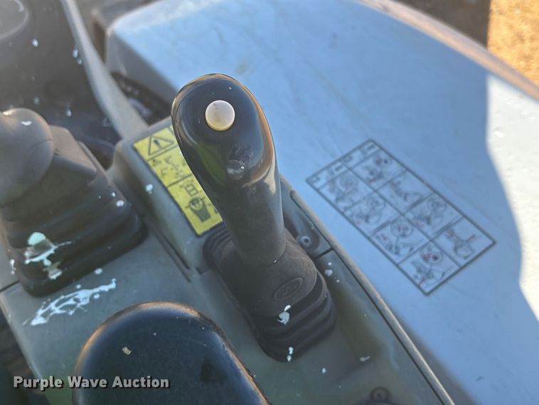 image for item YA1248 2017 Bobcat E32I mini excavator