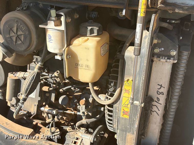 image for item YA1248 2017 Bobcat E32I mini excavator