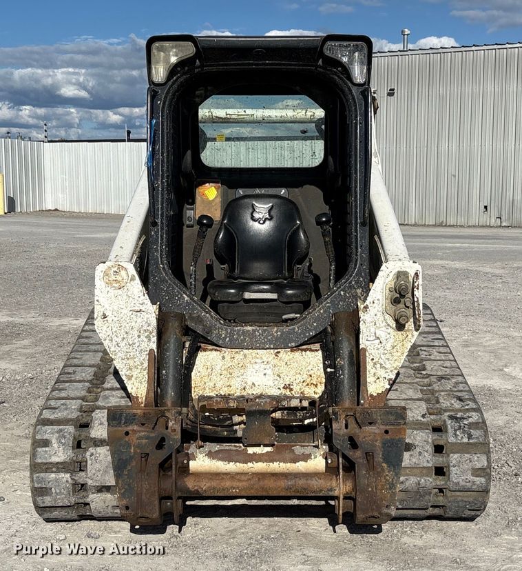 MINI CARGADOR SOBRE ORUGAS 2016 BOBCAT T590
