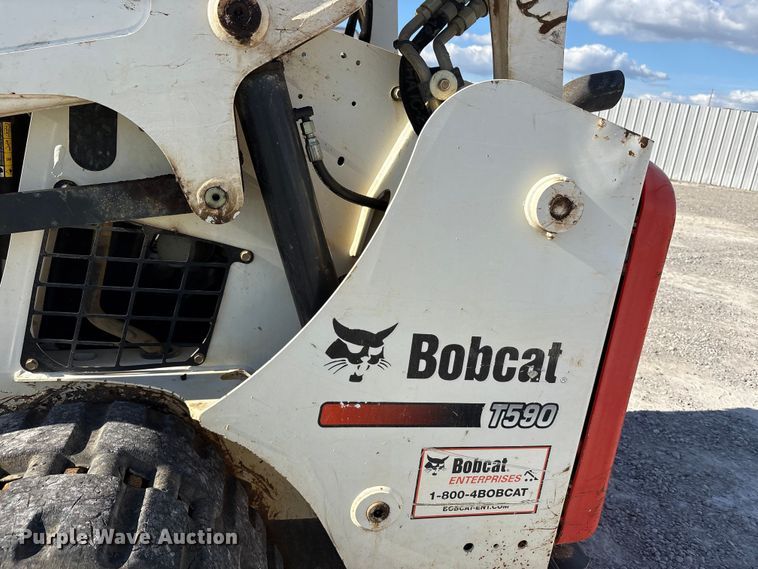 image for item YA1268 2016 Bobcat T590 tracked skid steer loader