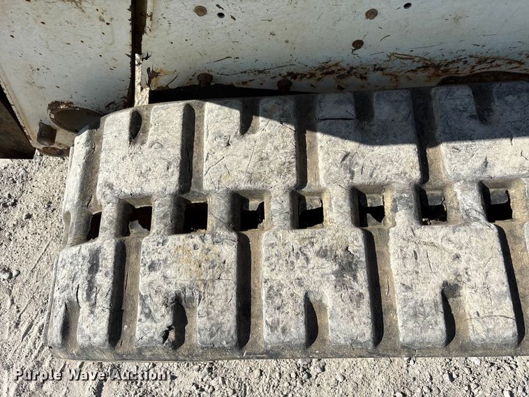 image for item YA1268 2016 Bobcat T590 tracked skid steer loader