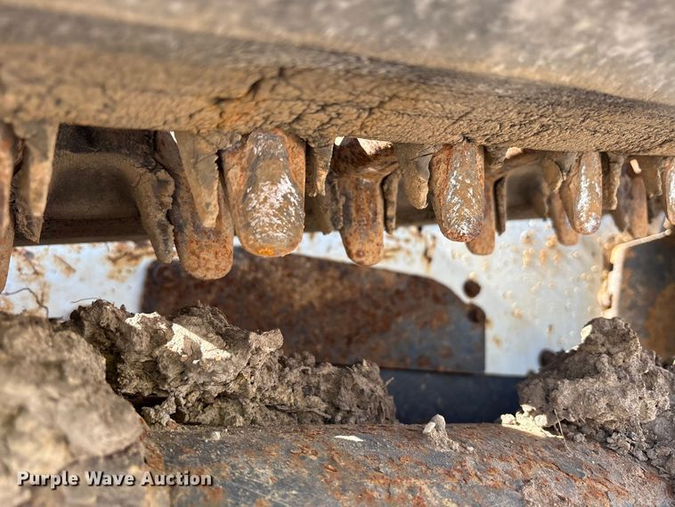 image for item YA1268 2016 Bobcat T590 tracked skid steer loader