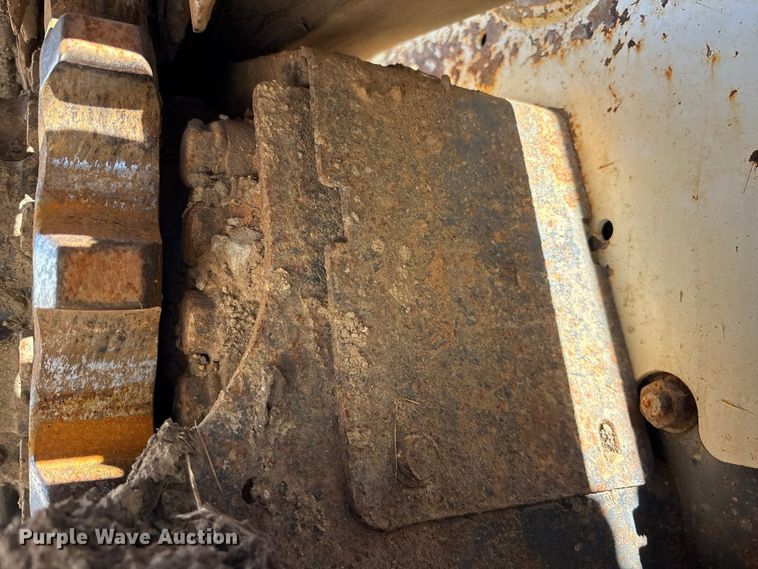 image for item YA1268 2016 Bobcat T590 tracked skid steer loader