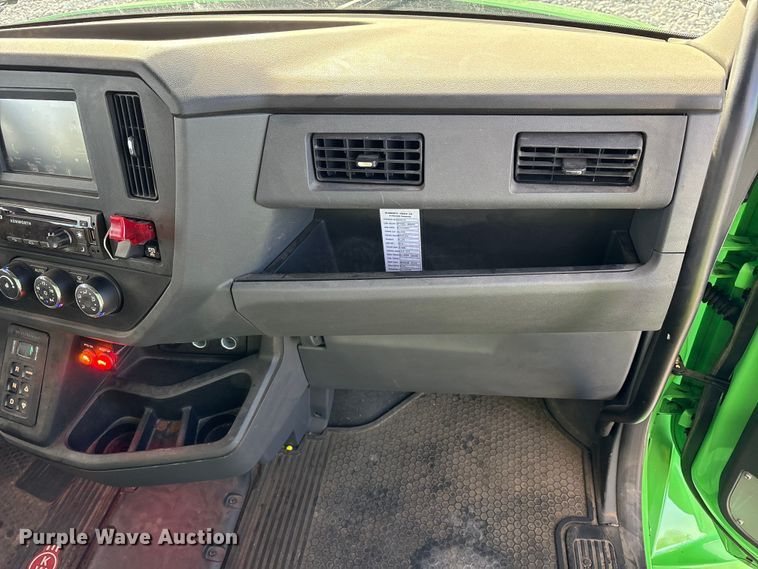 image for item YA1277 2025 Kenworth T480 dump truck