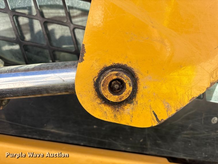 image for item YA1290 2019 Caterpillar 279D tracked skid steer loader