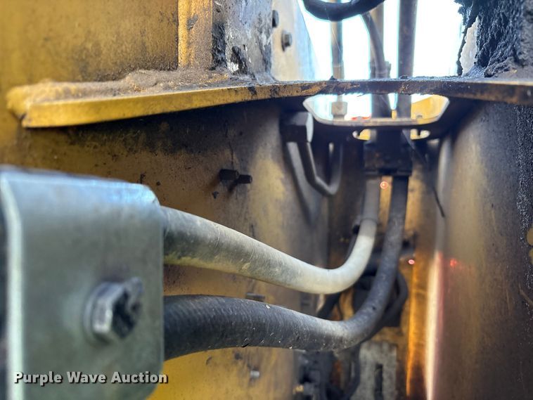 image for item YA1290 2019 Caterpillar 279D tracked skid steer loader