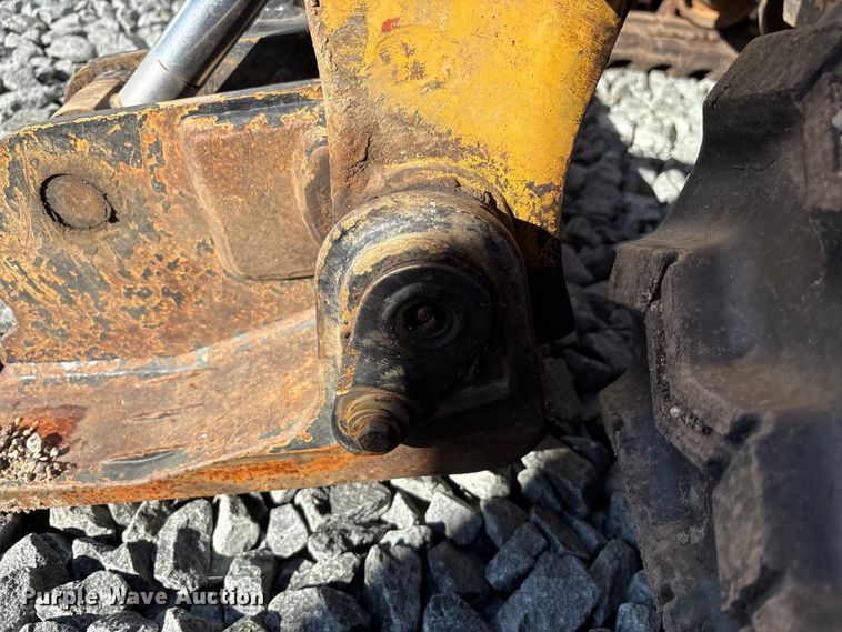 image for item YA1290 2019 Caterpillar 279D tracked skid steer loader