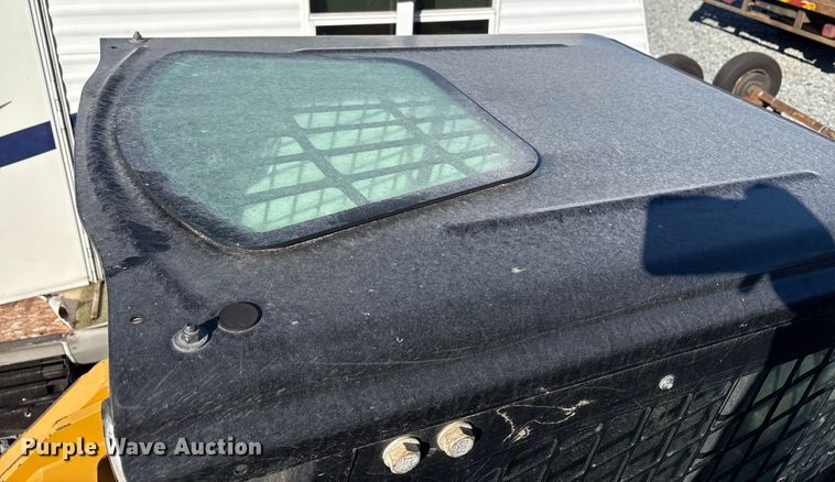 image for item YA1290 2019 Caterpillar 279D tracked skid steer loader