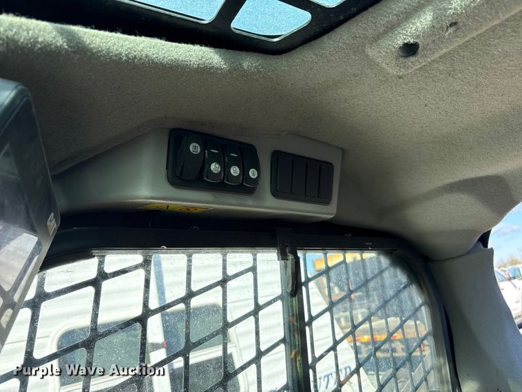 image for item YA1290 2019 Caterpillar 279D tracked skid steer loader