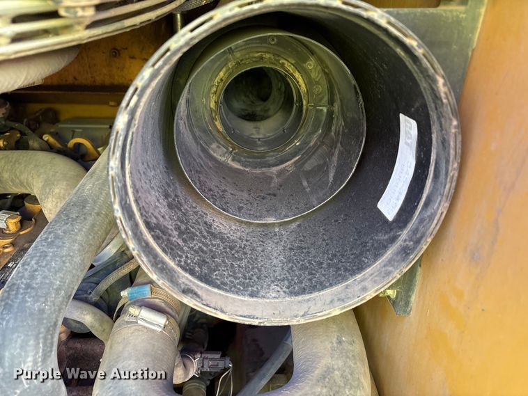 image for item YA1290 2019 Caterpillar 279D tracked skid steer loader