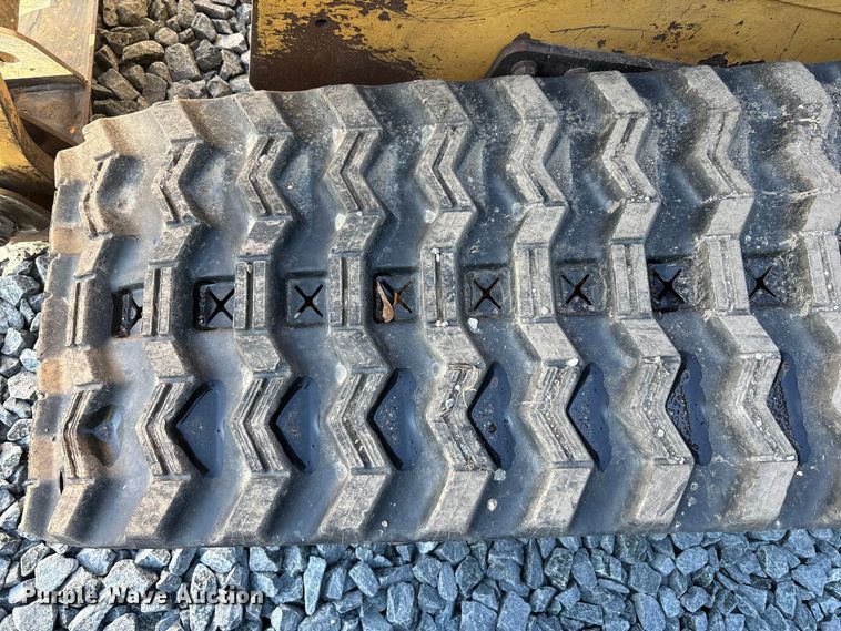 image for item YA1290 2019 Caterpillar 279D tracked skid steer loader