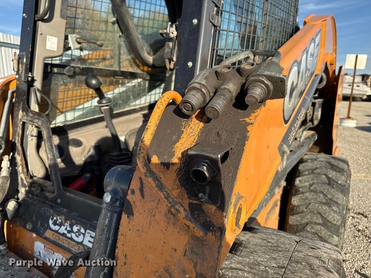 image for item YA1291 2015 Case SV280 skid steer loader