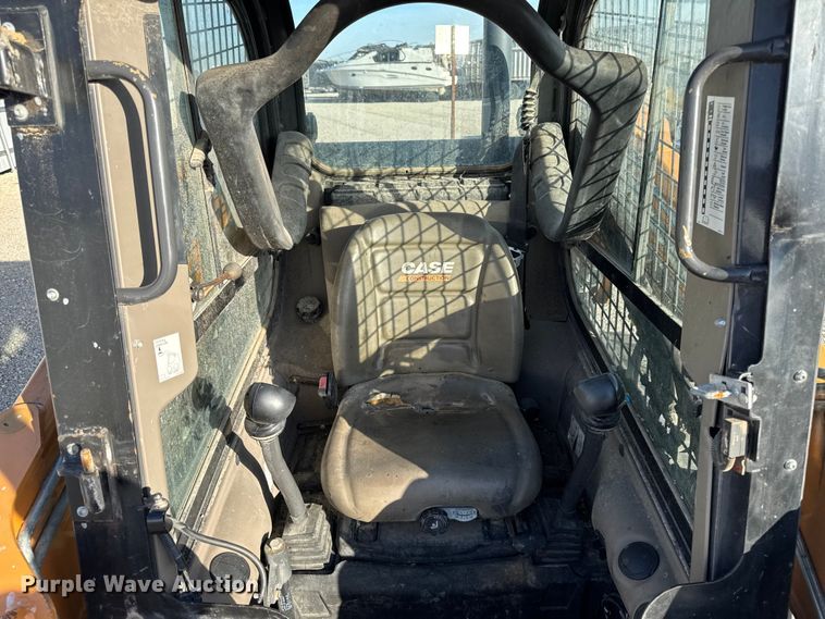 image for item YA1291 2015 Case SV280 skid steer loader