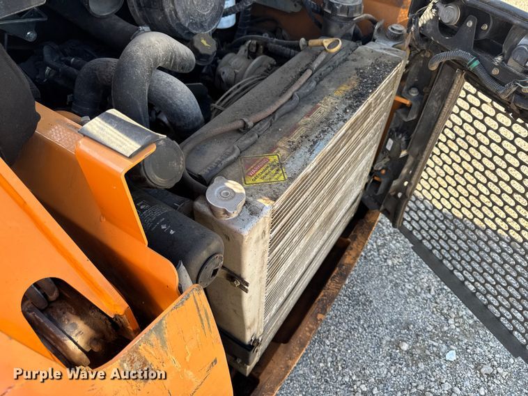 image for item YA1291 2015 Case SV280 skid steer loader