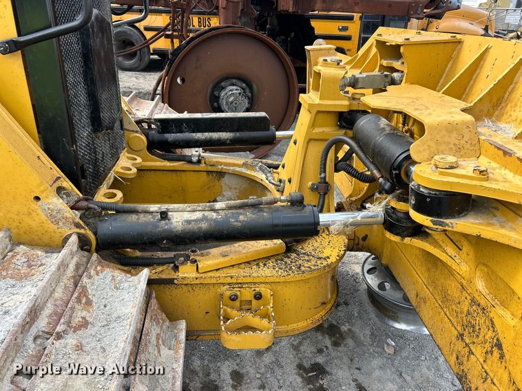 image for item YA1349 2021 Caterpillar D5 LGP dozer