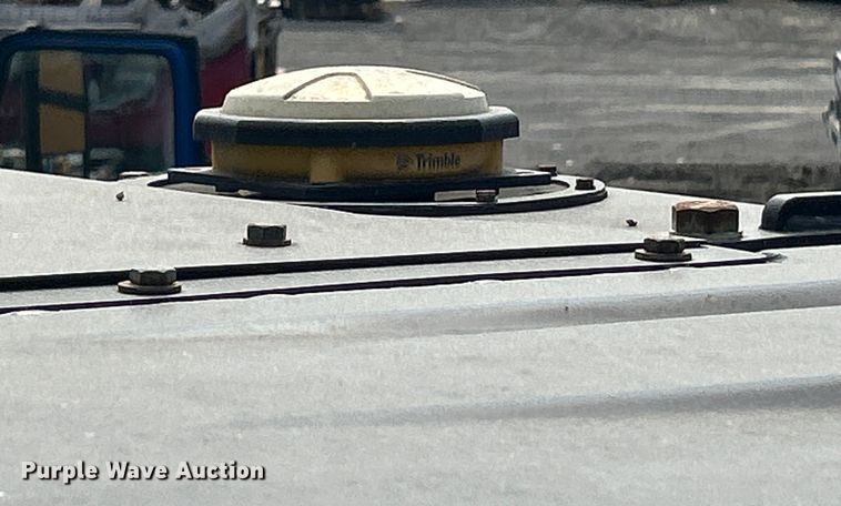 image for item YA1349 2021 Caterpillar D5 LGP dozer