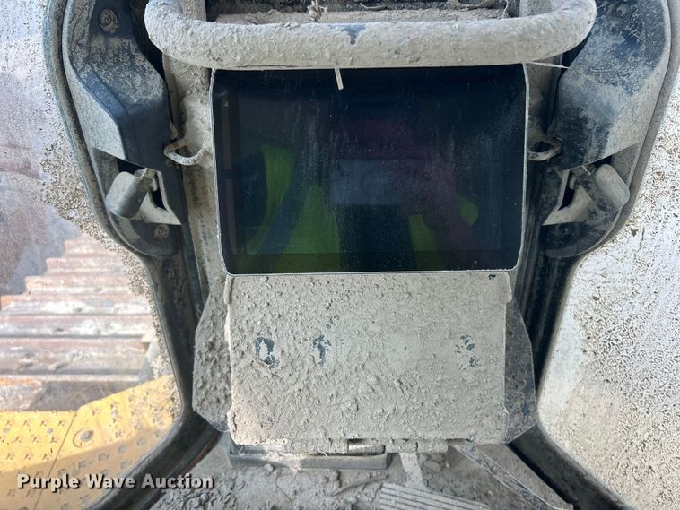 image for item YA1349 2021 Caterpillar D5 LGP dozer