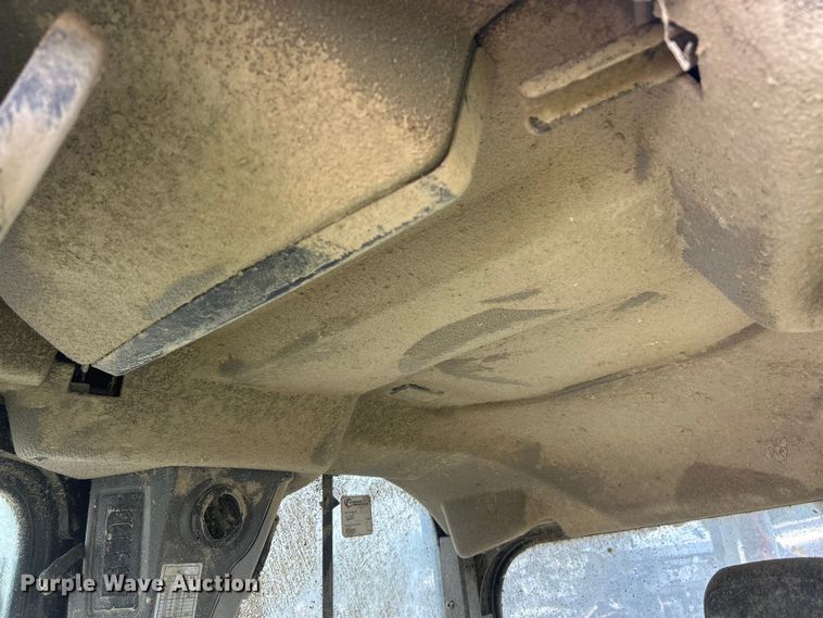 image for item YA1349 2021 Caterpillar D5 LGP dozer