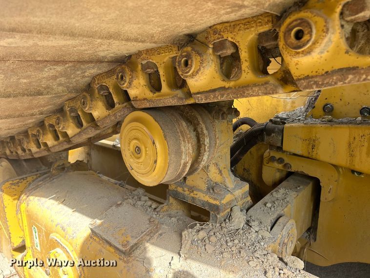 image for item YA1349 2021 Caterpillar D5 LGP dozer