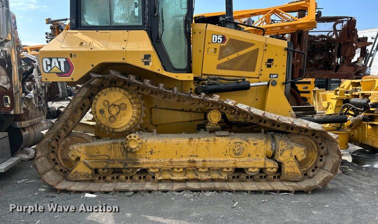 image for item YA1349 2021 Caterpillar D5 LGP dozer