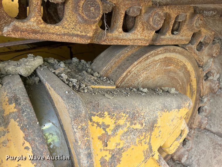 image for item YA1349 2021 Caterpillar D5 LGP dozer
