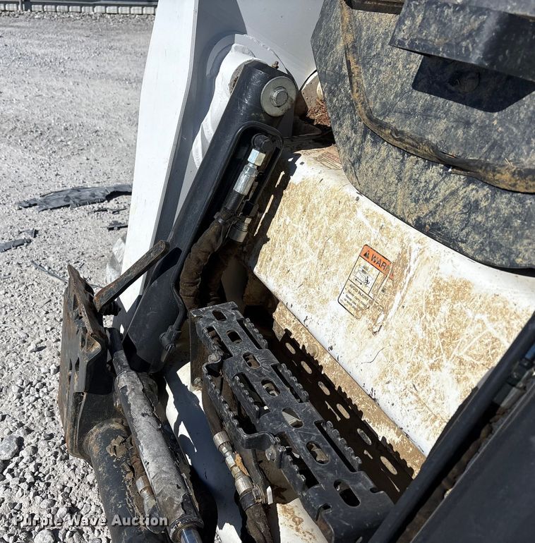 image for item YA1362 2021 Bobcat T870 tracked skid steer loader