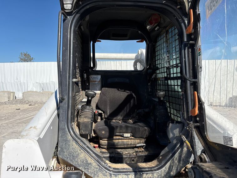 image for item YA1362 2021 Bobcat T870 tracked skid steer loader